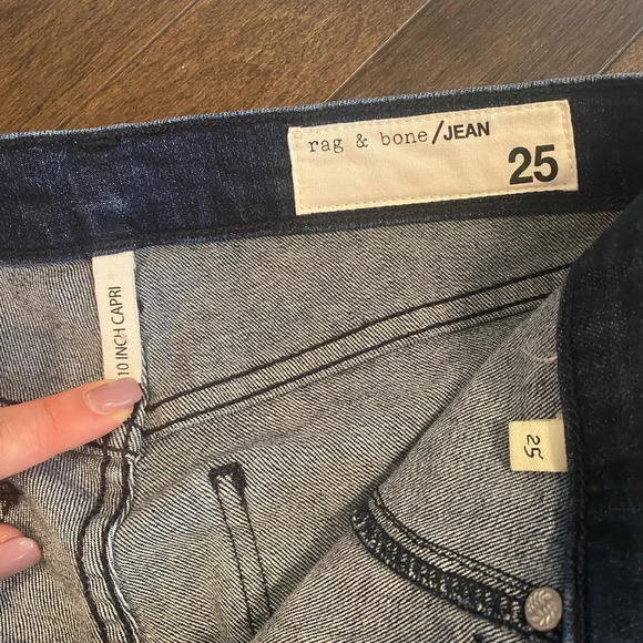 Rag & Bone Capri Jeans size 25/23L dark wash - Picture 3 of 7